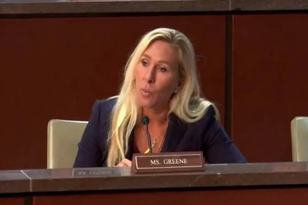 استقالة غرين الجمهورية بعد خلافها مع ترامب