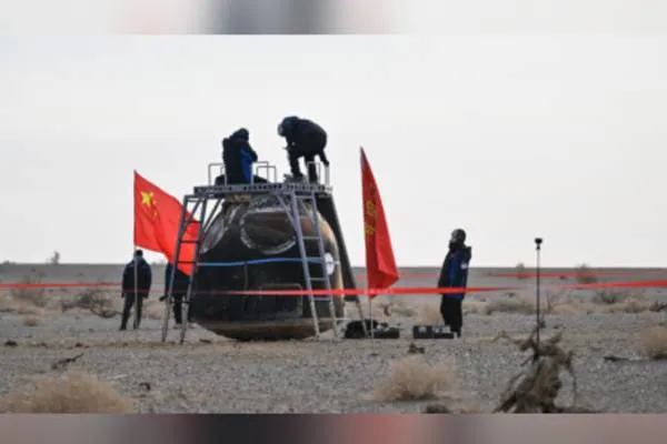 Shenzhou-20 return capsule lands on Earth