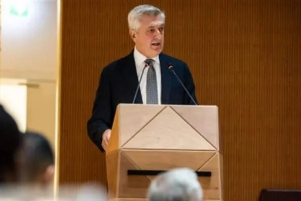 Sefê Komîserê Bilind a UNHCR Grandi ji bo Irlandayê bi serkeftinê reş kir