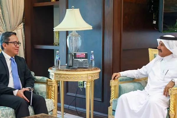 Qatar Foreign Ministry Secretary-General meets Indonesian Ambassador