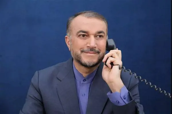 שר החוץ של איראן, עבדאללאיאן, נפגש עם עמיתו העומאני בשיחת טלפון