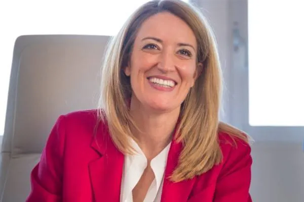 Metsola Meets with President of Southern Cyprus Hristodoulidis