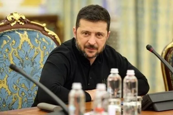 Zelenskî bi Costa re civî