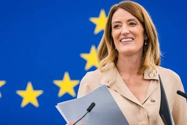 La presidenta del Parlamento Europeo, Metsola, felicita a la presidenta de la Asamblea Nacional, Pivet