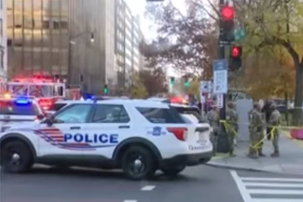 ワシントンで2名の州兵が銃撃され重体に