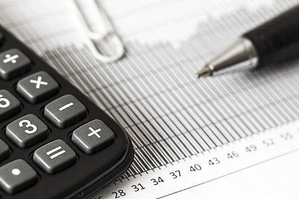 Фючърсите върху американските акции започнаха новата година с ръст