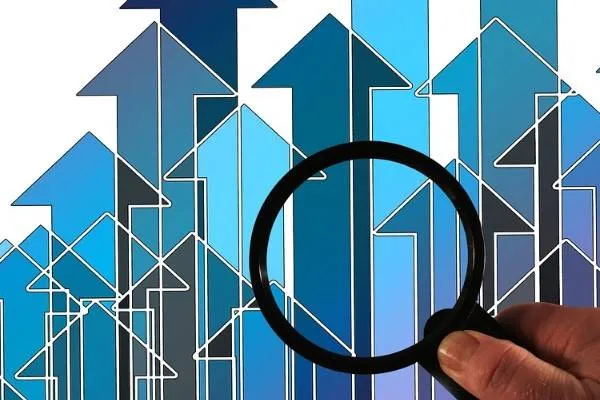 Li bazarên Asyayê de zexta firotanê