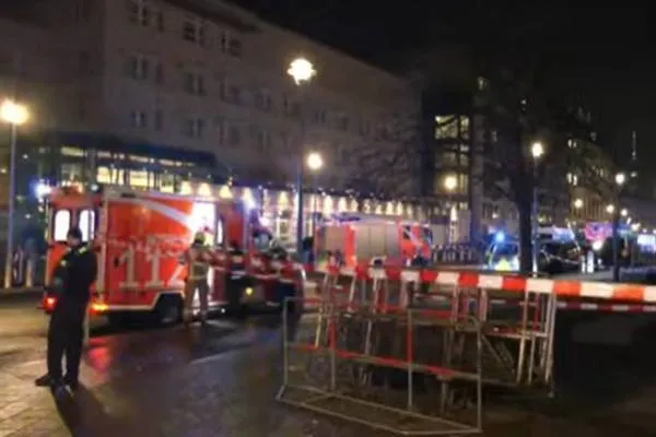 Spanish tourist attacked with knife at Berlin memorial