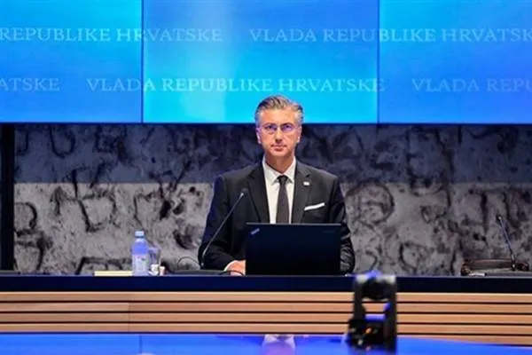 Correction – Plenkovic attends commemoration ceremony in Jasenovac