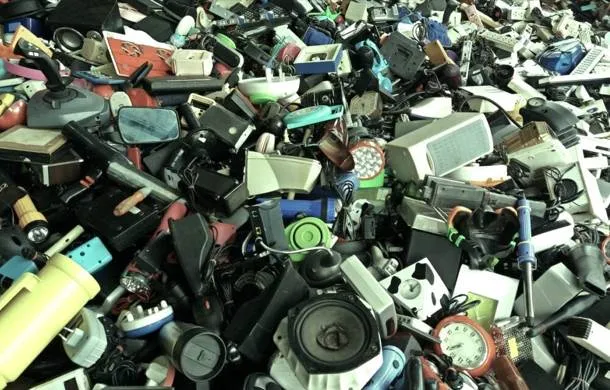 Malaysia fully bans electronic waste imports