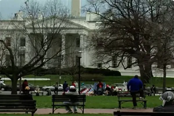US President plans to remove homeless people from Washington