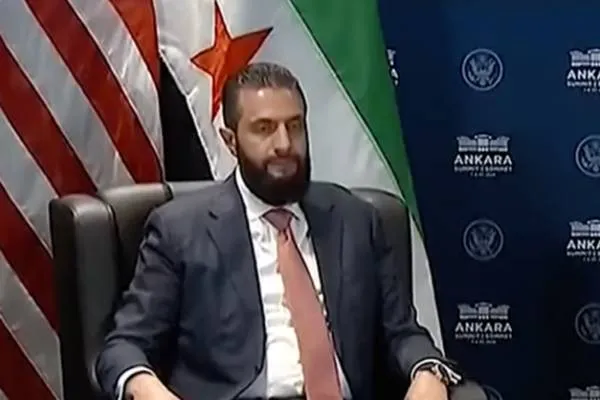 Sharaa receives Lebanese Economy Minister Bsat