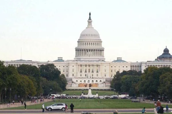 Иран реагира на плана на САЩ за морска блокада