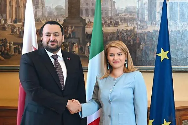 Qatar e Italia hanno discusso della sicurezza regionale e degli sforzi per ridurre le tensioni