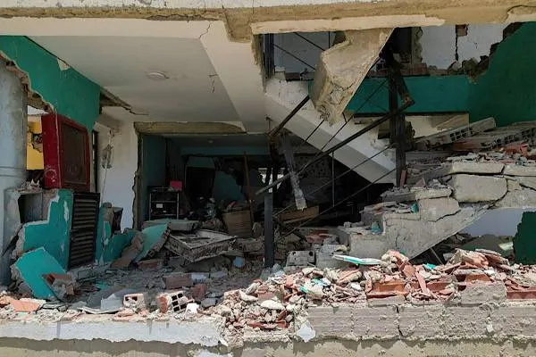 Il bilancio delle vittime del terremoto in Venezuela sale a 1.450