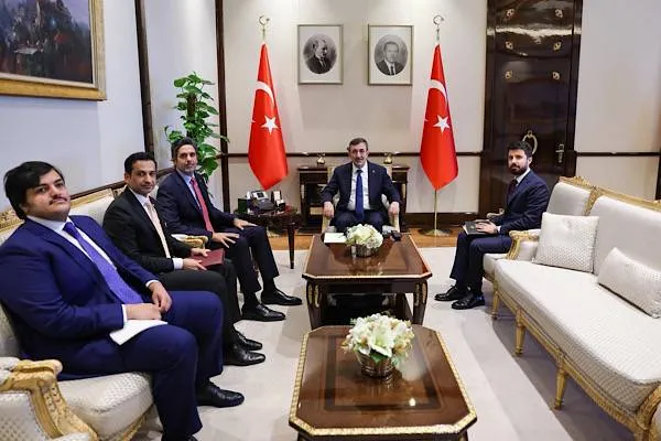 Yılmaz met with Qatar's Ambassador El Hanzab