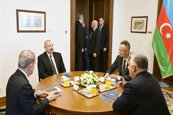 President Aliyev and Hungarian Prime Minister Orban meet in Budapest