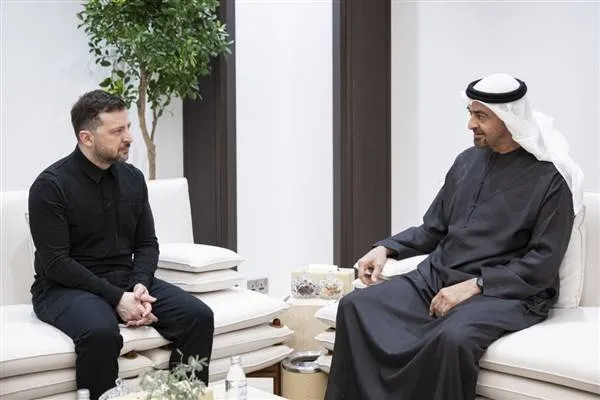 Zelensky meets UAE President Al Nahyan