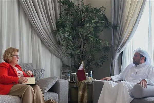 Al Khulaifi Meets with U.S. Deputy Secretary of State Leaf