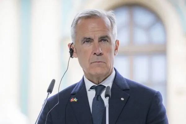 Il primo ministro canadese Carney esprime solidarietà per gli incendi nella Columbia Britannica