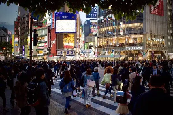 日本のNikkei 225指数が初めて58,000に達しました