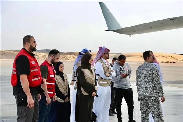 カタールの支援機がエジプトに到着、ガザへの支援物資を運ぶ
