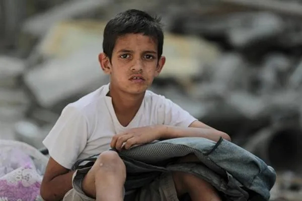 UNRWA: Las familias desplazadas en Gaza luchan en los refugios