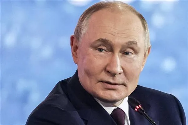 Putin informa a los miembros del Consejo de Seguridad tras su conversación con Trump