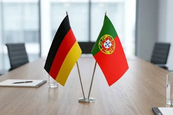 Wadephul incontra il suo omologo portoghese a Berlino
